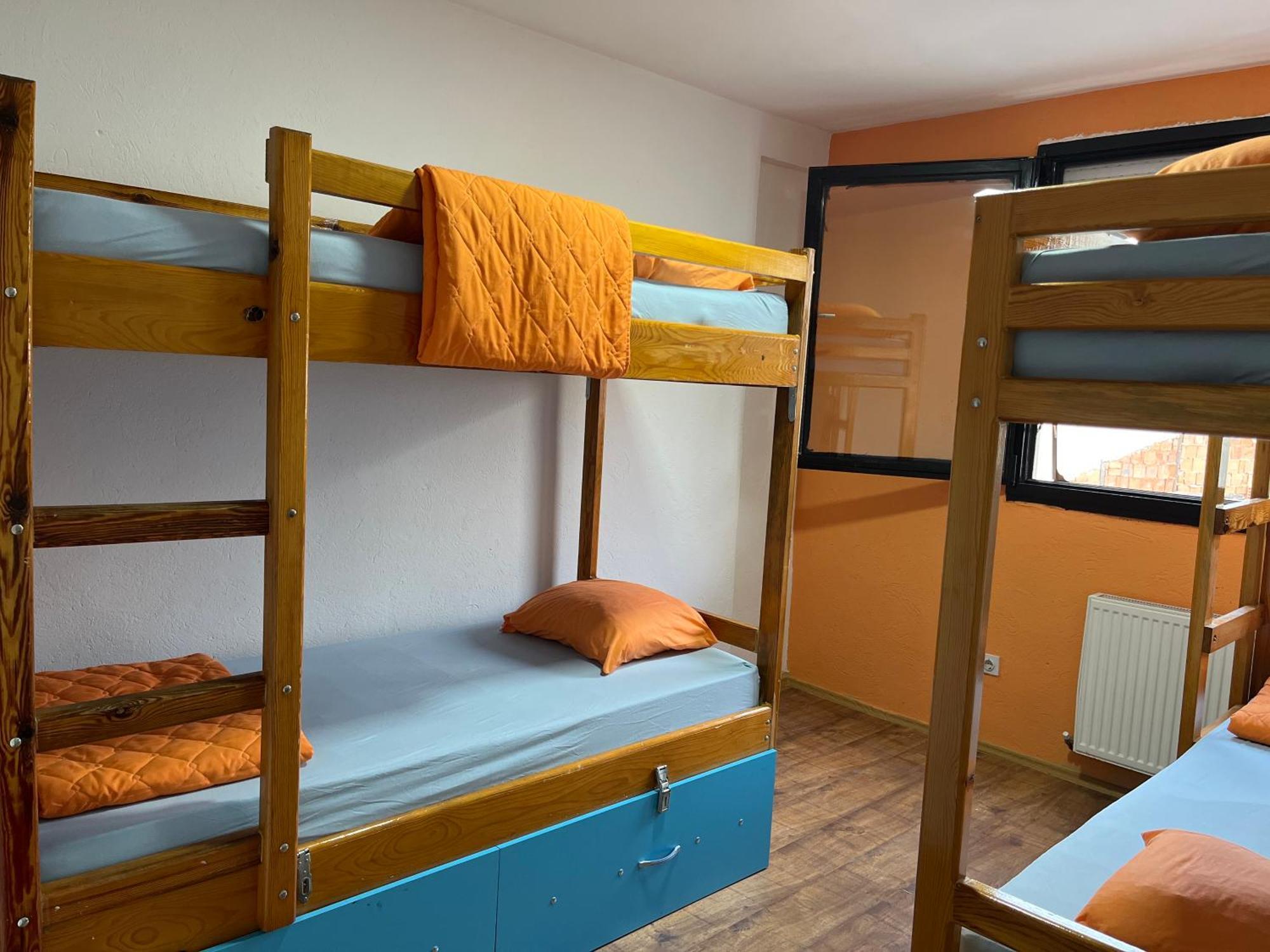 Blue Orange Lake Hostel Охрид Екстер'єр фото