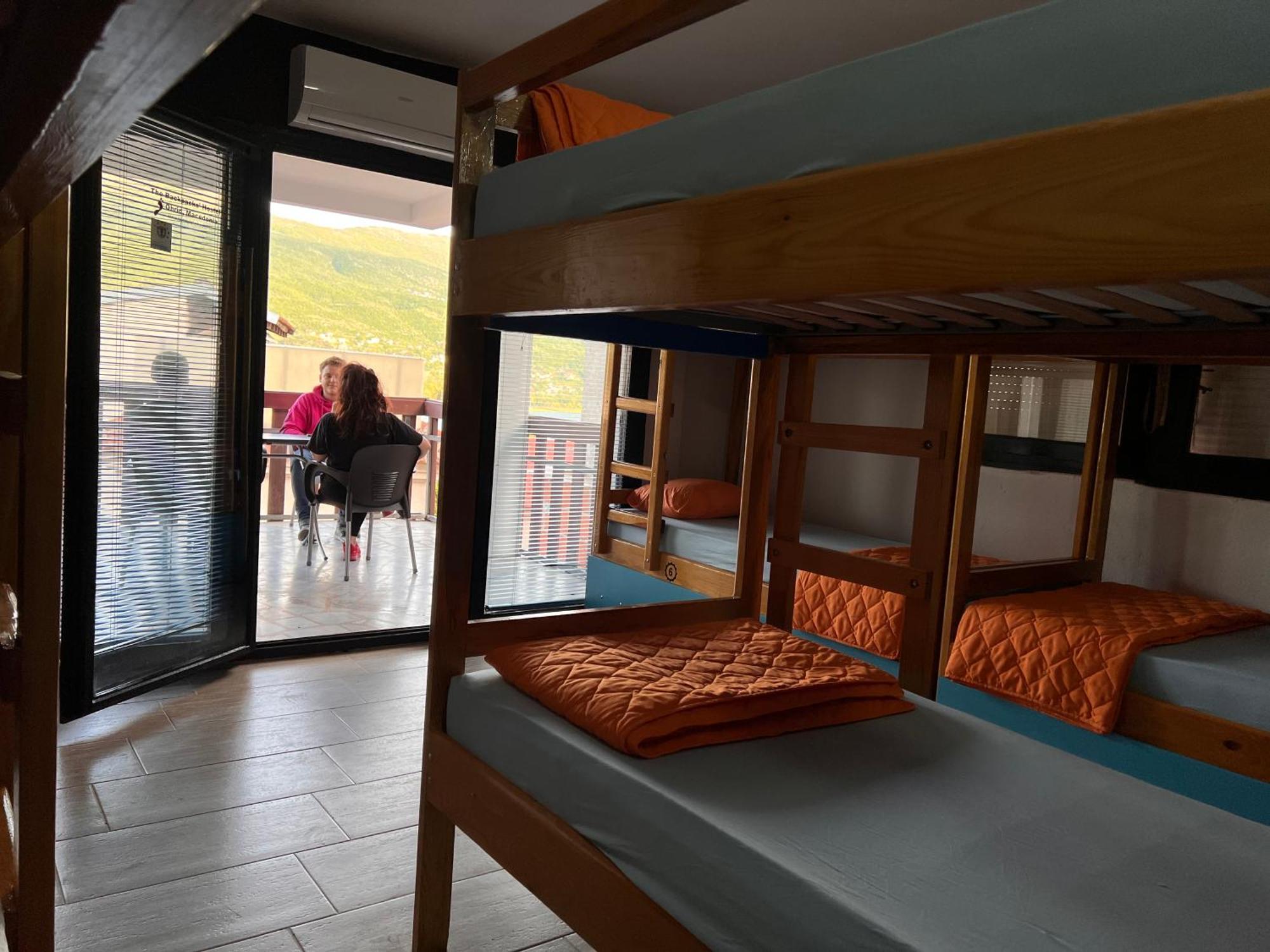 Blue Orange Lake Hostel Охрид Екстер'єр фото